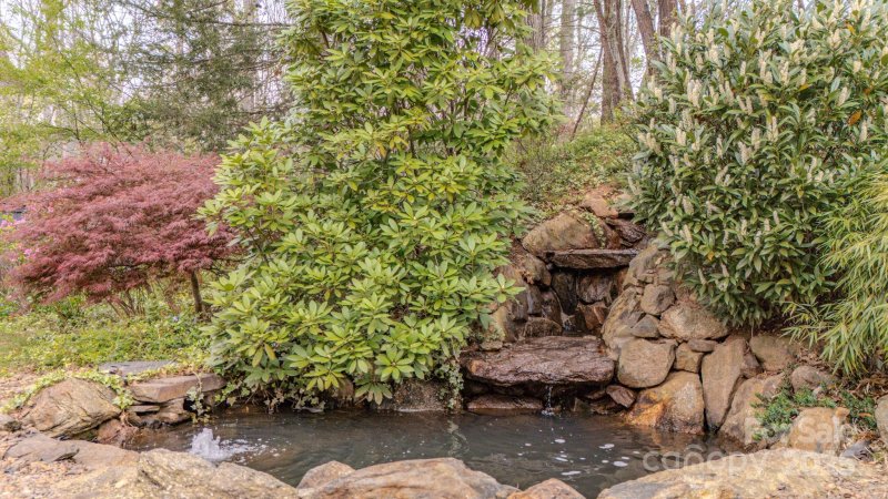 Property image 2 at 101 Firwood Court, Asheville, NC 28804