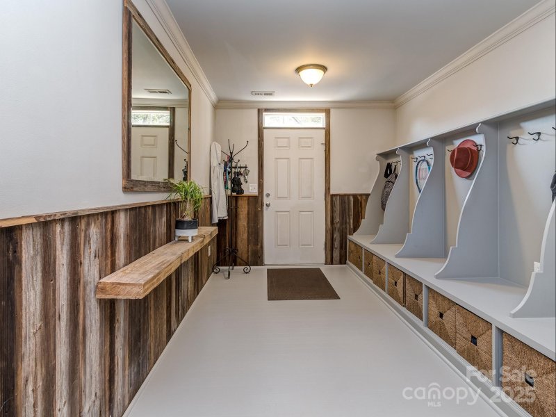 Property image 4 at 2125 Belle Vernon Avenue, Charlotte, NC 28210