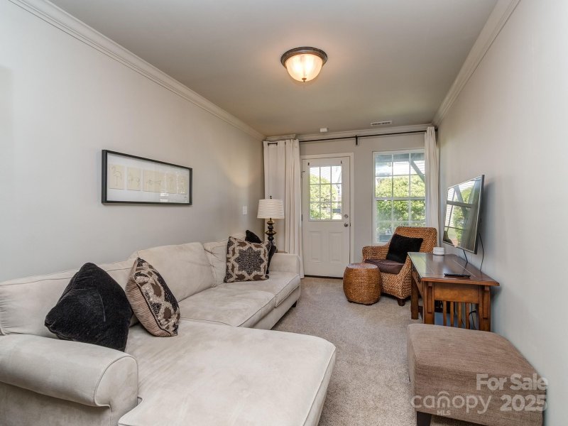 Property image 5 at 2125 Belle Vernon Avenue, Charlotte, NC 28210