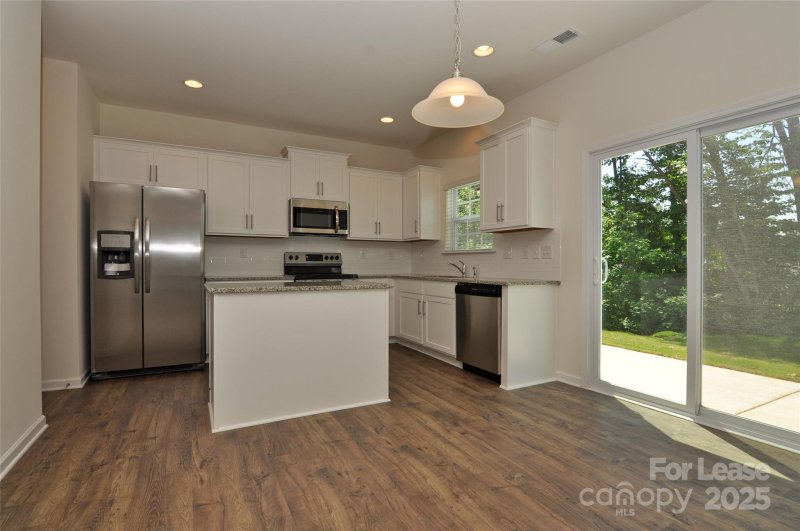 Property image 2 at 180 King William Drive, Mooresville, NC 28115