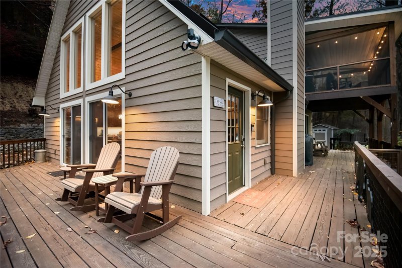 Property image 4 of 1954 Utah Mountain Road in Utah Mountain Estates, Waynesville, NC 28785