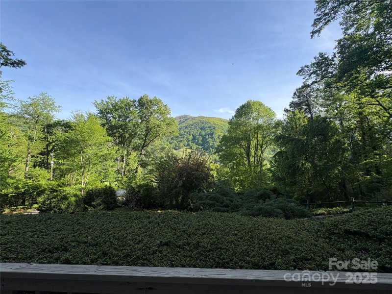 Property image 5 of 108 Golfview Drive in Maggie Valley Country Club Est, Maggie Valley, NC 28751