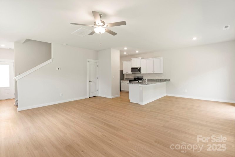 Property image 4 of 1546 Doran Terrace in Knights Bridge, Richburg, SC 29729