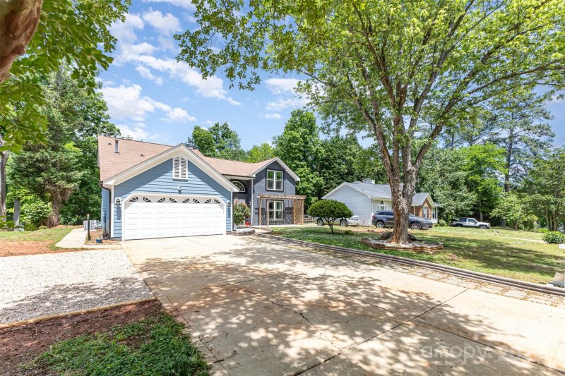 Property image 4 at 7218 Jacobs Fork Lane, Charlotte, NC 28273