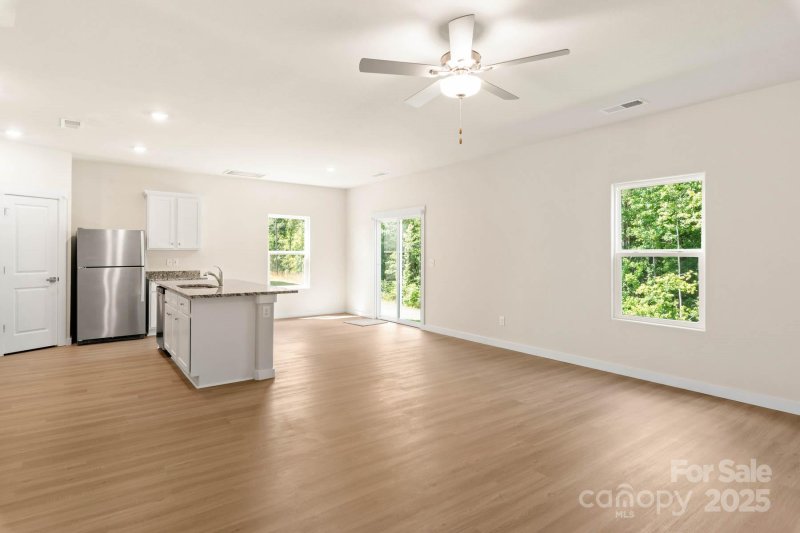 Property image 3 at 1542 Doran Terrace, Richburg, SC 29729