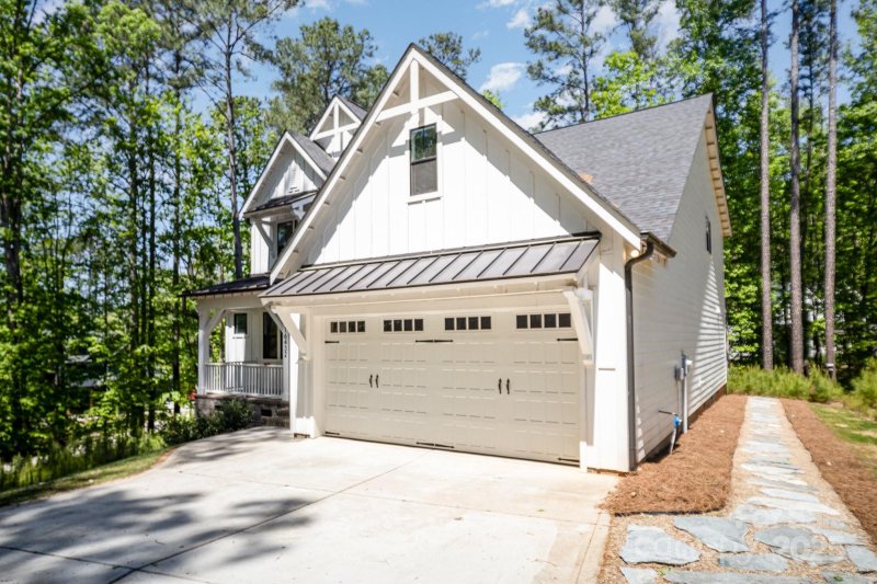 Property image 3 at 16432 Here At Last Lane, Charlotte, NC 28278