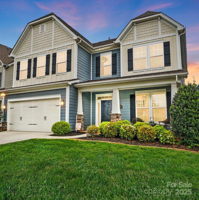 1026 Slew O Gold Lane