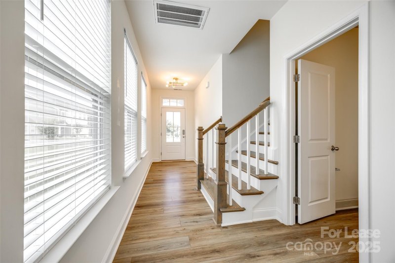 Property image 4 at 1440 Crest Creek Court, Clover, SC 29710