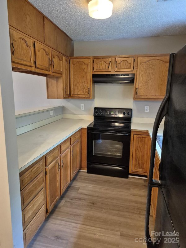 Property image 3 at 5732 Glenhill Court, Charlotte, NC 28208