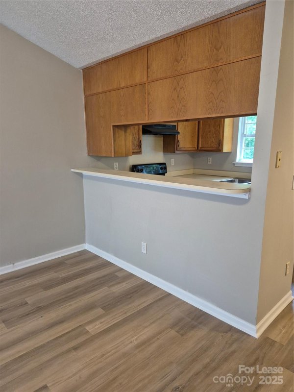 Property image 5 at 5732 Glenhill Court, Charlotte, NC 28208