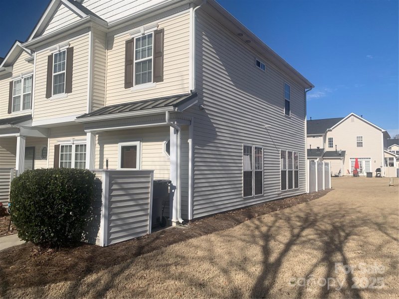 Property image 2 of 11622 Lioness Street in Lions Gate, Charlotte, NC 28273