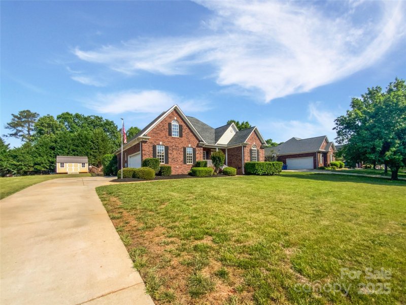 Property image 2 at 3124 Fairmead Drive, Concord, NC 28025