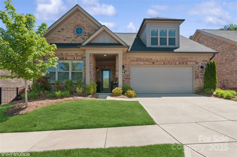 Courtyards at Tega Cay, Fort Mill Community