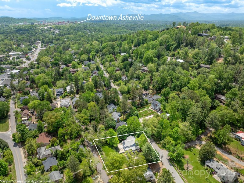 Property image 4 at 33 Mount Vernon Place, Asheville, NC 28804