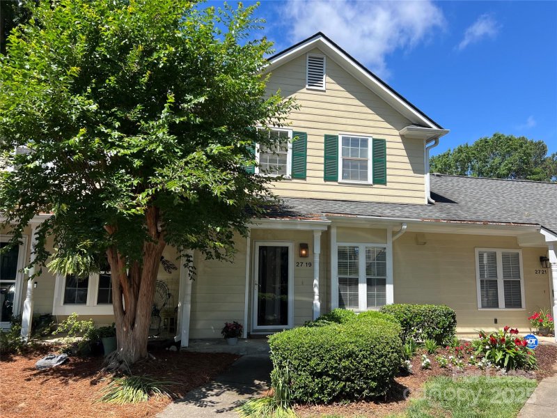 2719 Tiergarten Lane