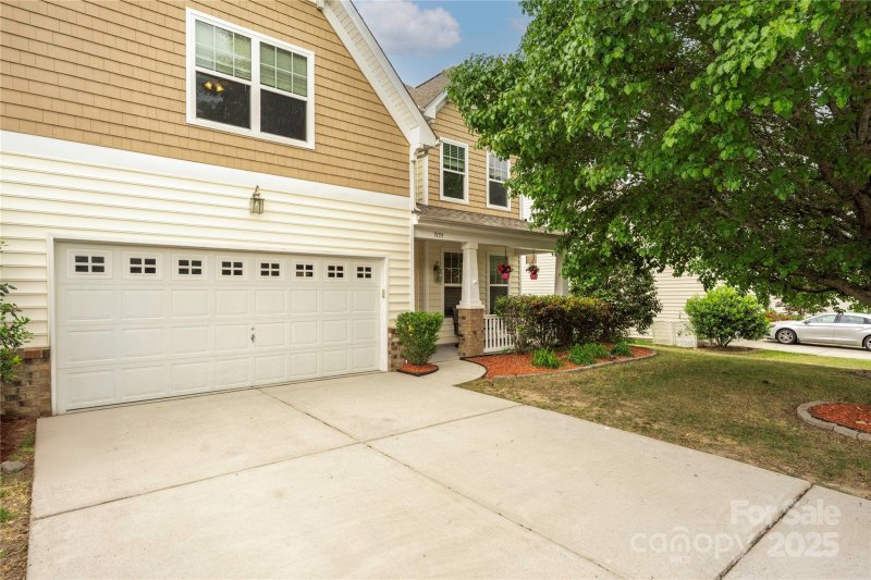 Property image 3 at 9159 Marasol Lane, Concord, NC 28027