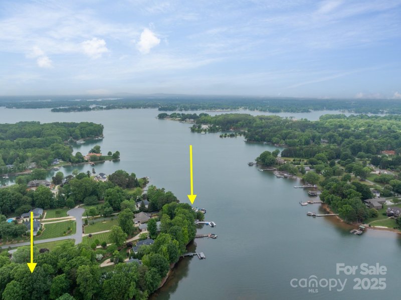 Property image 2 of 134 Lawrence Tee Lane in Carsons Place, Mooresville, NC 28117