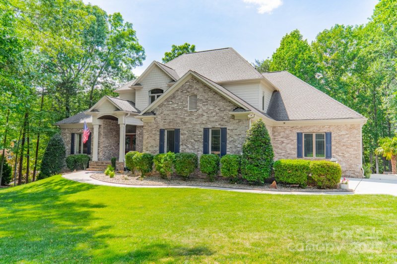 123 Archbell Point Lane