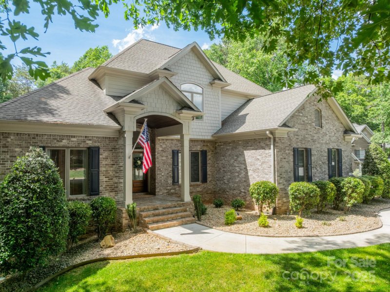 Property image 2 at 123 Archbell Point Lane, Mooresville, NC 28117