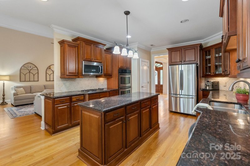 Property image 3 at 7687 Bermuda Hills Lane, Denver, NC 28037