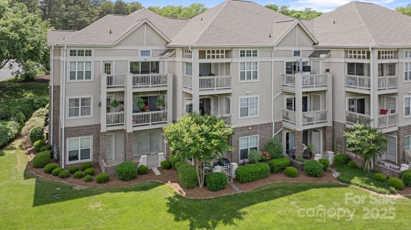Property image 2 at 108 Pier 33 Drive, Mooresville, NC 28117