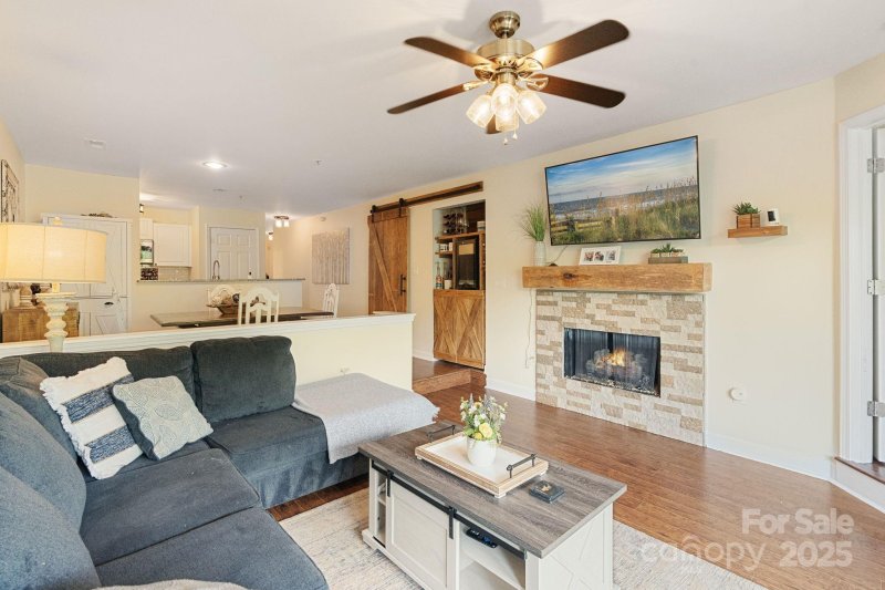 Property image 3 at 108 Pier 33 Drive, Mooresville, NC 28117