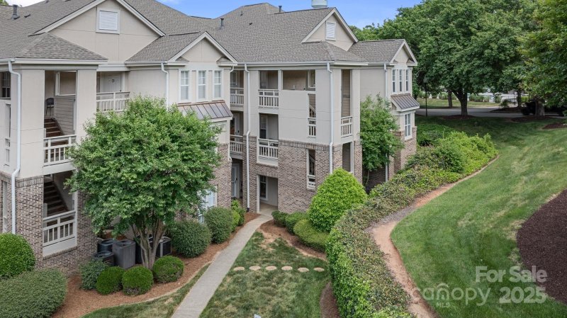 Property image 4 at 108 Pier 33 Drive, Mooresville, NC 28117