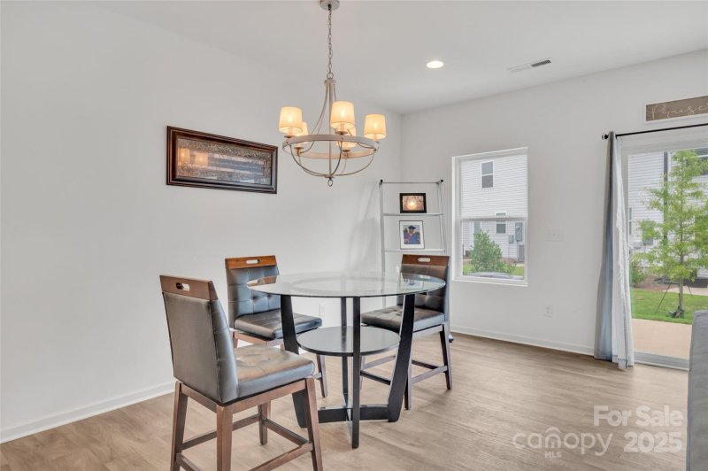 Property image 4 of 12110 Chesapeake Mallard Drive in Villages At Mallard Creek, Charlotte, NC 28262