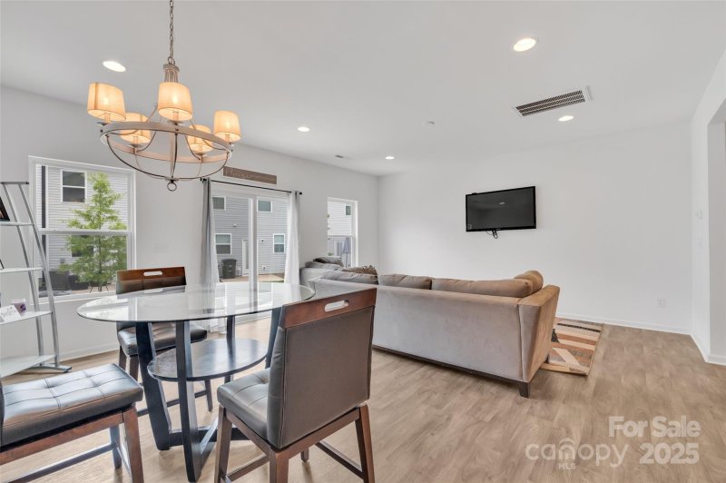 Property image 5 of 12110 Chesapeake Mallard Drive in Villages At Mallard Creek, Charlotte, NC 28262