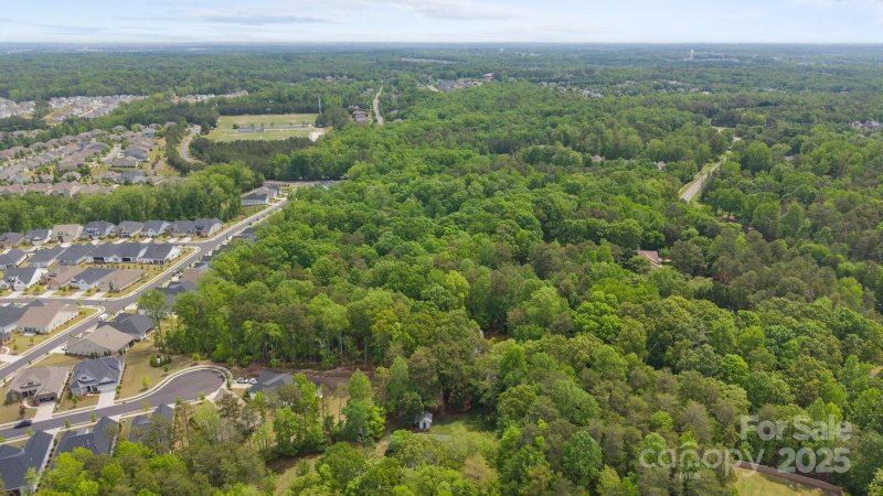 Property image 5 of 17421 Green Hill Road in River Lure, Charlotte, NC 28278