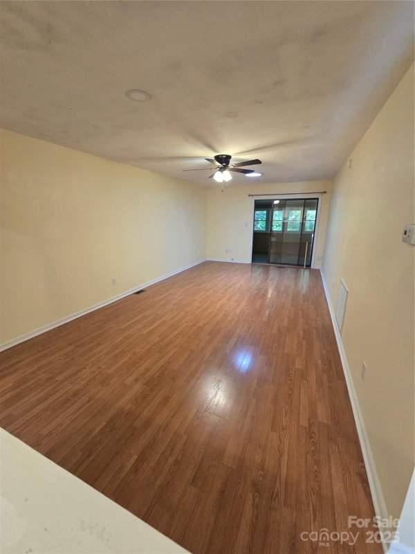 Property image 5 of 21 Loganwood Lane in Pencross Estates, Etowah, NC 28729