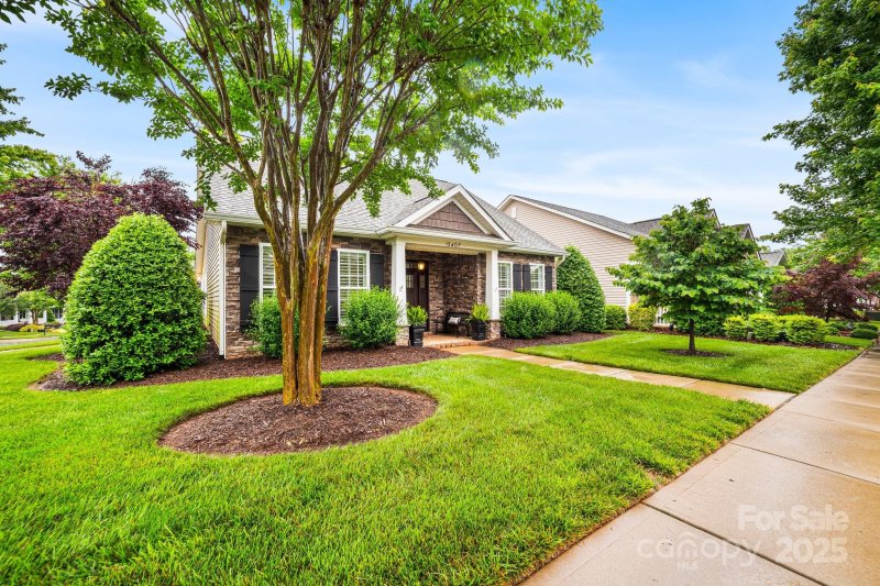 Property image 2 at 13407 Hazelbrook Lane, Cornelius, NC 28031