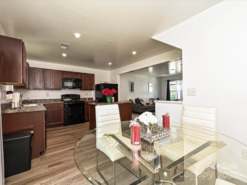 Property image 5 of 2715 Sydney Overlook Lane in North End Commons, Charlotte, NC 28269