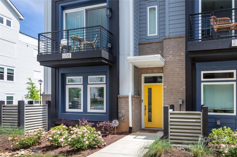 Property image 3 at 2254 Electric Lane, Charlotte, NC 28205