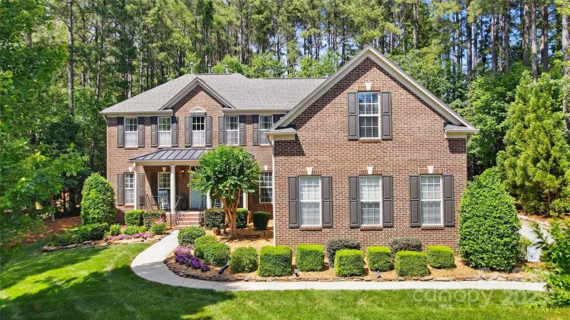 129 Willow Tree Lane