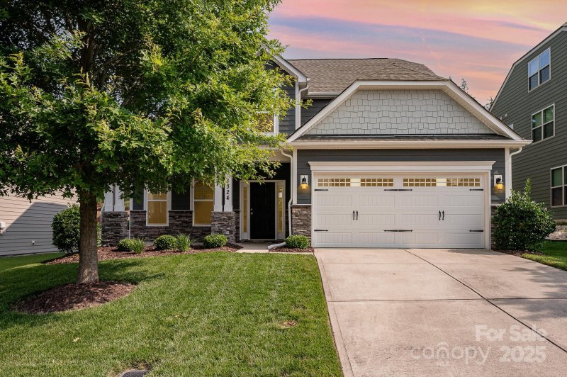 4324 Falls Lake Drive