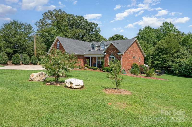 Property image 4 at 600 Old Hardin Road, Dallas, NC 28034