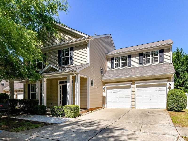 Property image 2 at 17204 Caldwell Track Drive, Huntersville, NC 28078