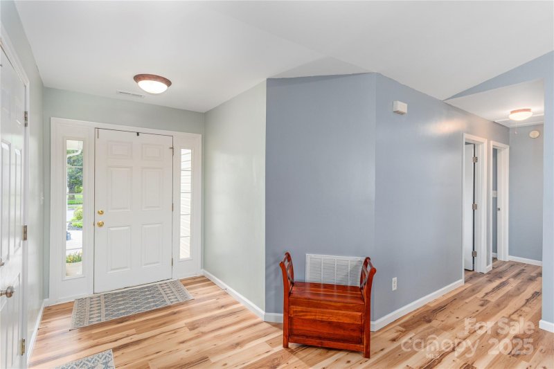 Property image 3 at 152 S Sunberry Trail, Fletcher, NC 28732