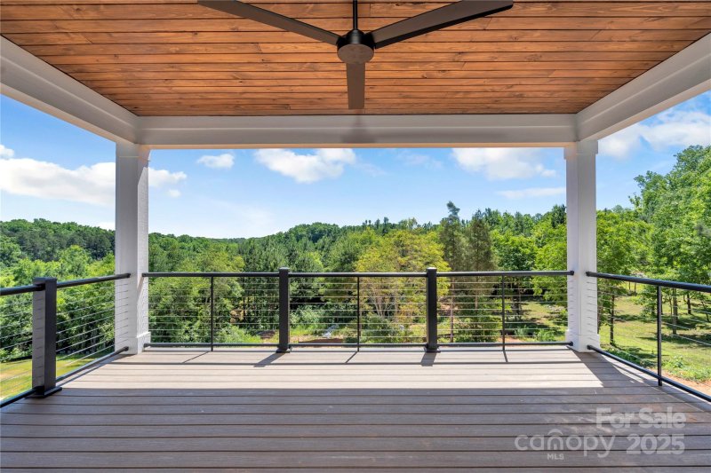 Property image 3 of 114 Wilharr Court in Davidson Pond, Mooresville, NC 28115