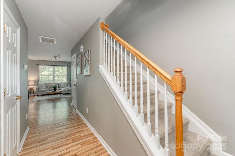 Property image 3 at 10421 Columbia Crest Court, Charlotte, NC 28270