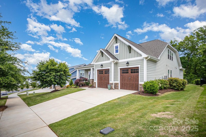 Property image 2 at 4016 Spring Cove Way, Belmont, NC 28012