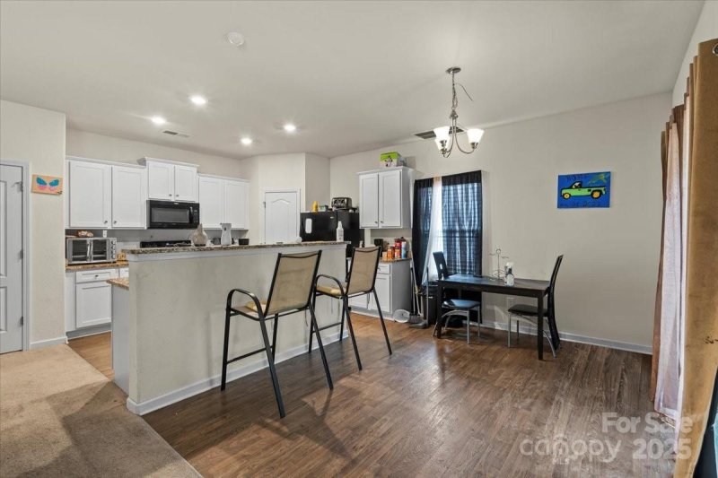 Property image 4 at 2922 Patishall Lane, Charlotte, NC 28214