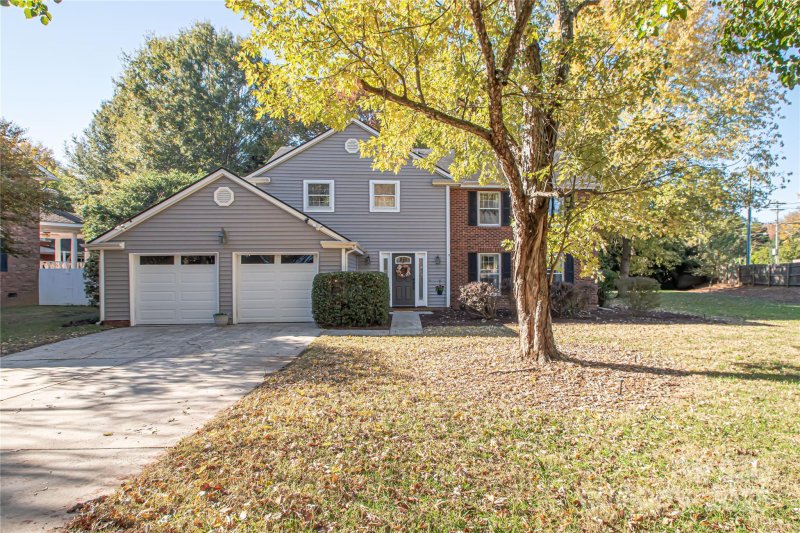 Property image 2 at 7433 Quail Ridge Drive, Charlotte, NC 28226