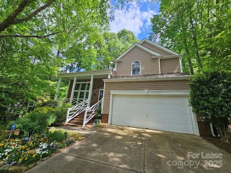 Property image 2 at 4015 Brownes Ferry Road, Charlotte, NC 28269