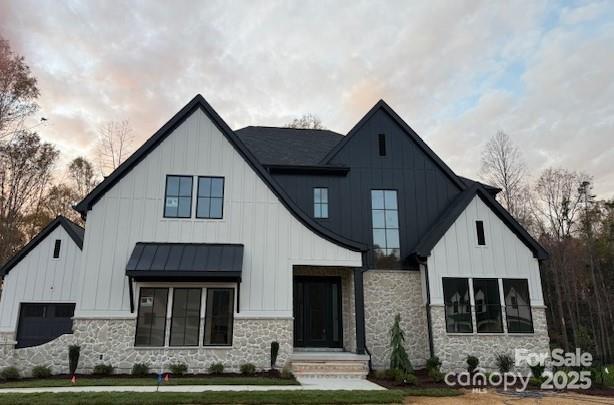 Davidson Downes, Mooresville Community