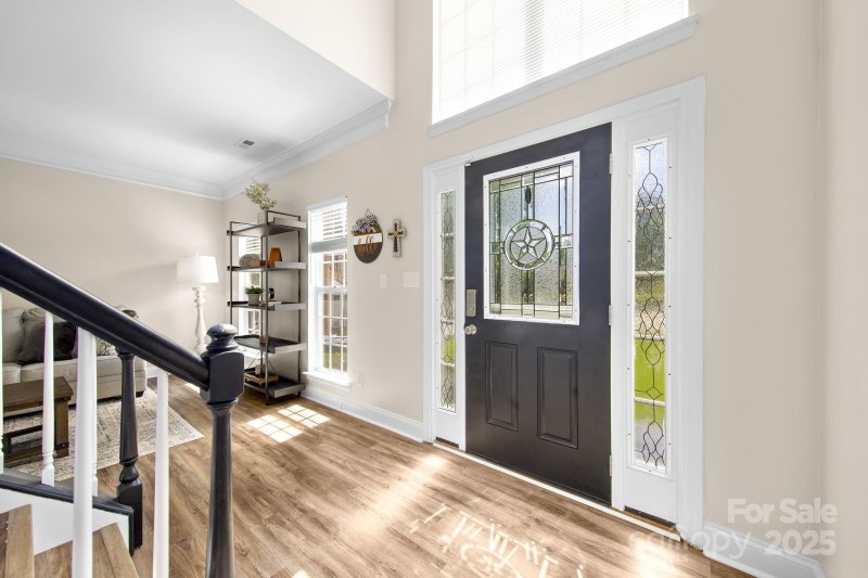 Property image 3 of 146 Comata Road in Winslow Bay, Mooresville, NC 28117