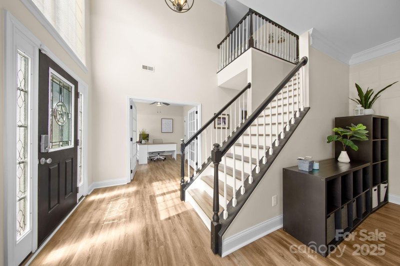 Property image 4 of 146 Comata Road in Winslow Bay, Mooresville, NC 28117