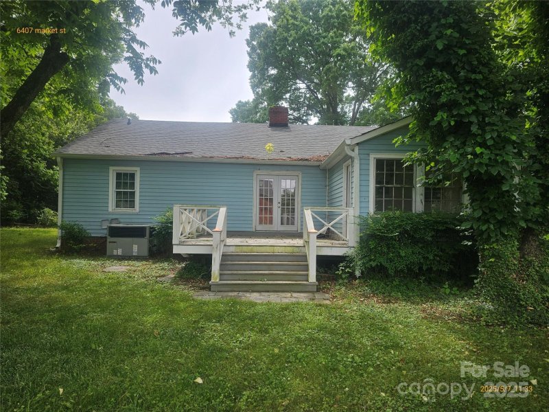 Property image 2 at 6407 Market Street, Charlotte, NC 28215