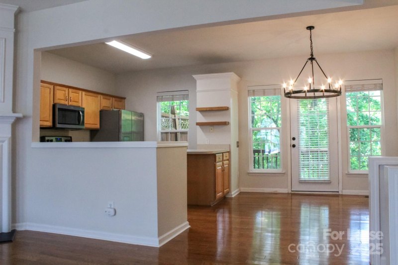 Property image 4 at 2930 Duvalla Avenue, Charlotte, NC 28209